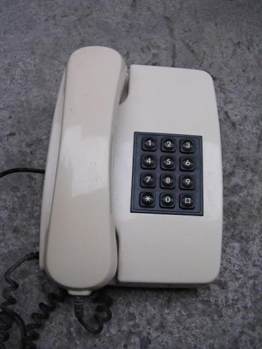 Mundo Vintage: Antiguo Telefono Beige  Botones Cj7 Tyo