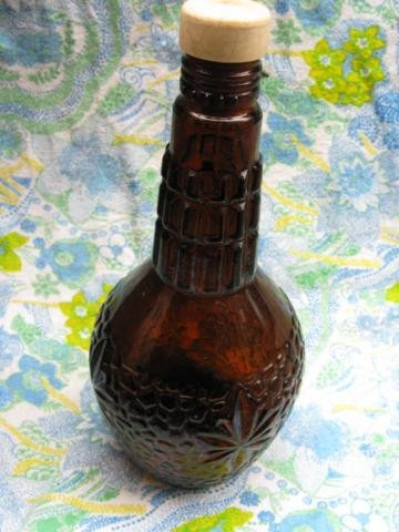 Mundo Vintage:  Botella Licor Color Caramelo Tapa Bfk Lc13br