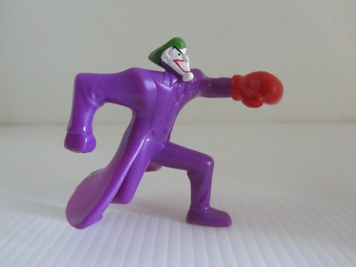 Imagen 3 de 7 de Joker Guason Wason Nemesis Batman Con Guante De Boxmt Wyc
