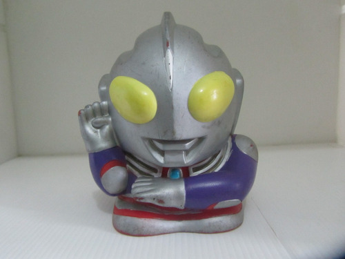 Ultraman Cubre Foco Original Wyc