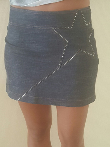 Increible Pollera Mini Con Detalle De Strass Paula Cahen