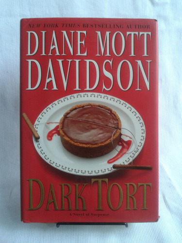 Dark Tort Diane Mott Davidson William Morrow Ingles