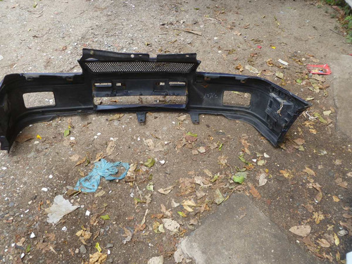 Imagen 2 de 2 de Vendo Defensa Delantera De Daewoo Racer ,año 1991