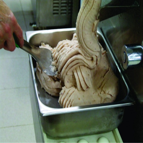 Maquina De Helados Artesanal, 76 Litros/hora Mg-h76