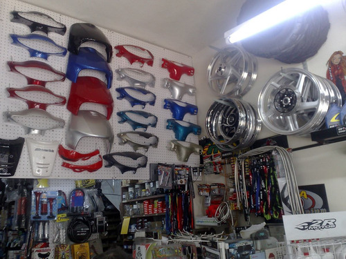 Cacha Lateral Motomel Dakar 200 Rojo Derecha - 2r