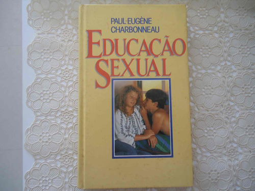Educação Sexual, Paul-eugène Charbonneau