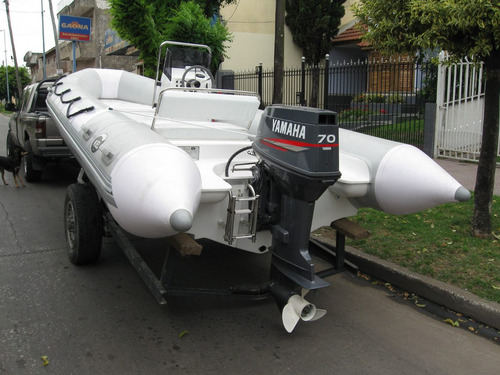 Kiel 5,6 Mts Matrizado Con Yamaha 60 Hp 2 Tiempos Full