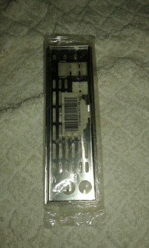 Imagem 6 de 6 de Tampa Espelhada De Conector Para Placas Mãe Atx Semi Nova