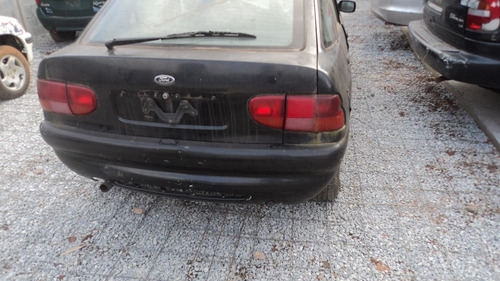 Ford Escort Gl 1997(sucata So Peças)
