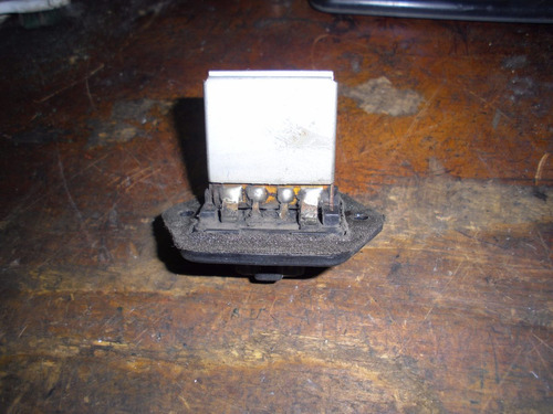 Imagen 3 de 3 de Vendo Tarjeta Del Aire Acondicionado De Kia Sorento, 2005