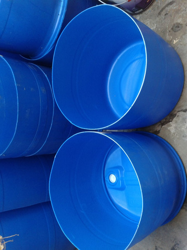 Medio Tambor De Bidon 200 Lts Plastico Feet Lot O Huertas (Usado)