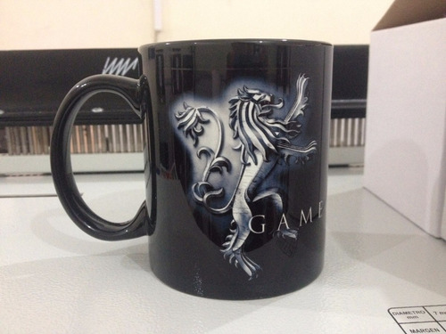 Taza Negra Game Of Thornes Lannister
