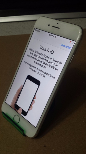 iPhone 6 Blanco, 16gb, Hd, Chip A8 , Touch Id, Libre, Ios 10