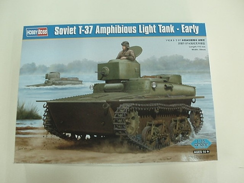 Tanque Hobbyboss P/ Armar Soviet T 37 1/35 Kit 83818