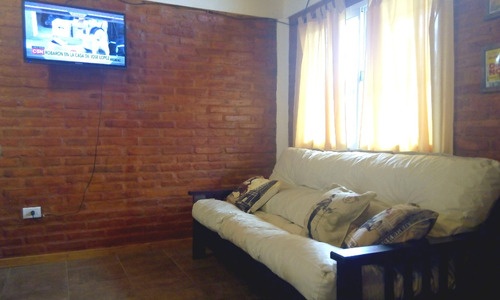 Imagen 9 de 14 de Chalet Céntrico * Villa General Belgrano * Cochera - Parrilla - 2 Dormitorios