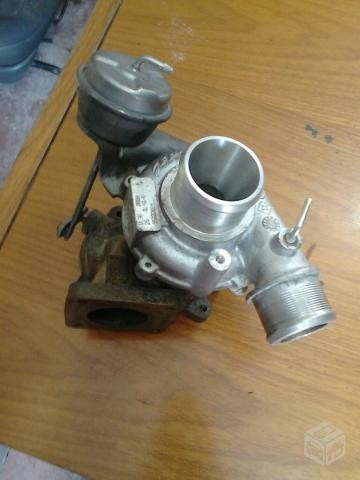 Turbina Do Punto / Linea 1.4 T Jet