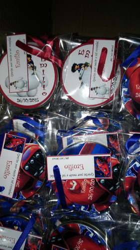 Imagen 6 de 6 de Latas Personalizadas Souvenirs Con Rocklets 7cm
