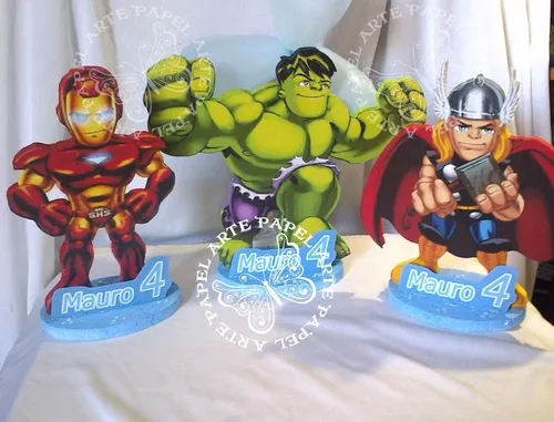 Centro De Mesa Avengers Hulk Ironman Tort Capitan De30 Cms