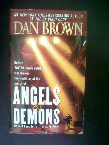 Angels & Demons- Dan Brown En Inglés