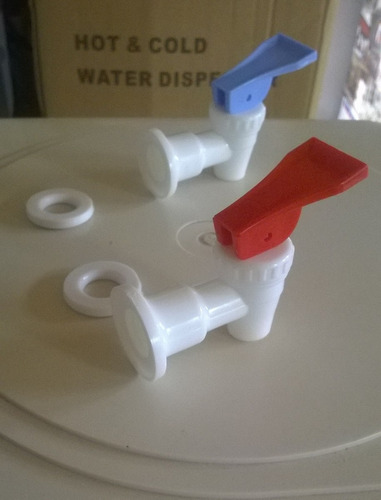 Imagen 2 de 4 de Canillas Para Dispenser Agua Frio Calor (hembra)