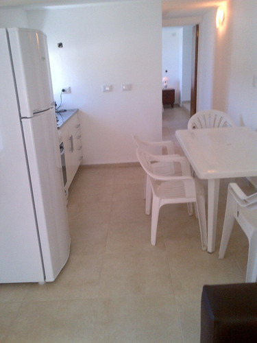 Imagen 8 de 14 de Departamento Con Vista Al Lago Y Puente Negro