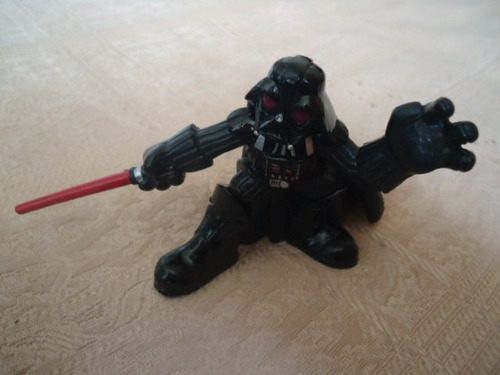 2006 Hasbro Star Wars Galactic Heroes Mini Darth Vader