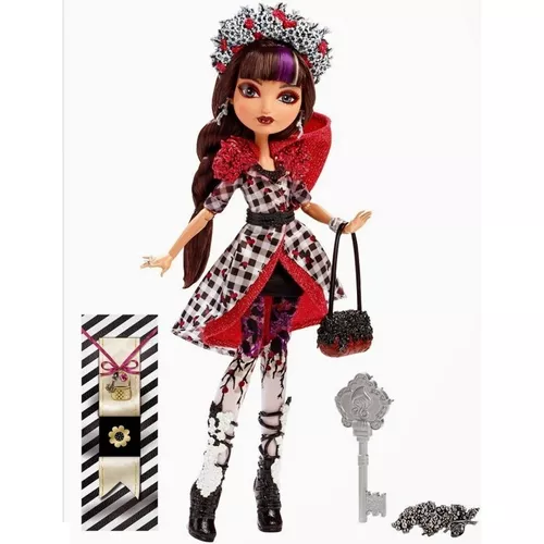 Ever After High Lizzie Hearts Pais Das Maravilhas