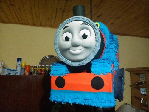 Piñata Del Tren Thomas Y Sus Amigos.