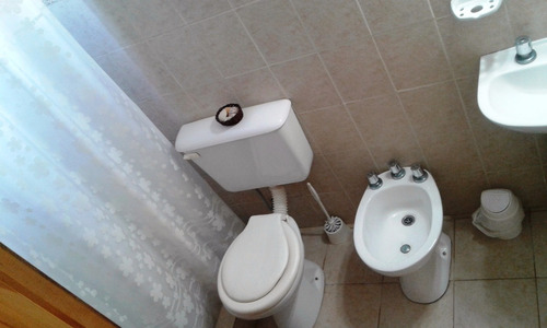 Imagen 9 de 14 de Duplex Claromeco Mar Cochera Techada Alquiler Costa Cabañas