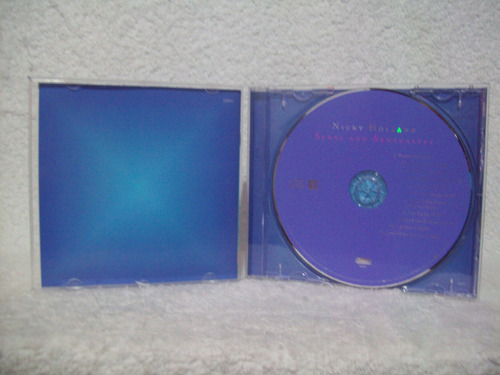 Cd Original Nicky Holland- Sense And Sensuality- Importado (Usado)