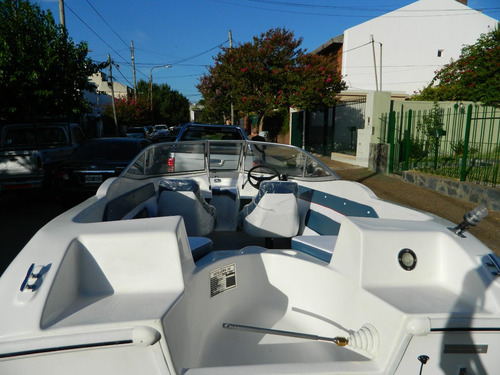 Lancha Open Tango 470 Astillero 3v