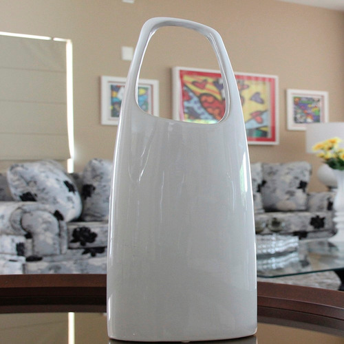 Imagem 2 de 6 de Vaso Em Cerâmica Com Alça Estilo Bolsa Grande Branco - Bu092