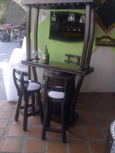 Bar Copero Porta Botella Licorero En Madera Barril O Barrica