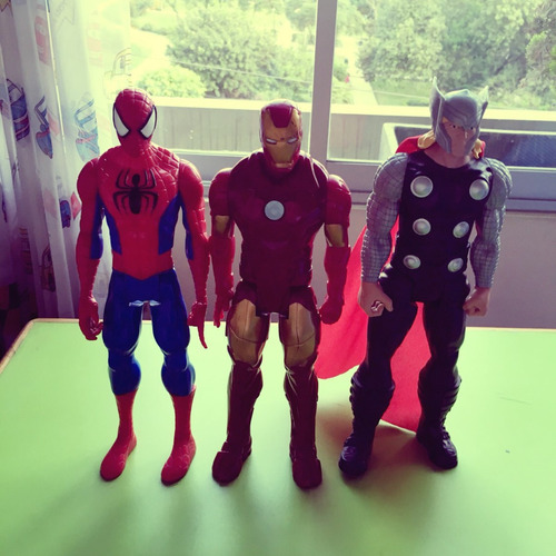 Marvel Figuras Hasbro Hombre Araña, Iron Man Y Thor.