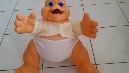 Boneco Babyssauro Fam.dinossauro Grande Original Da Época (Usado)