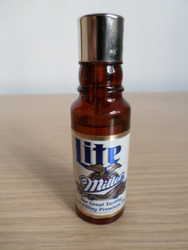 Encendedor Botella Cerveza Miller Plast 9 Cm Func No Envio