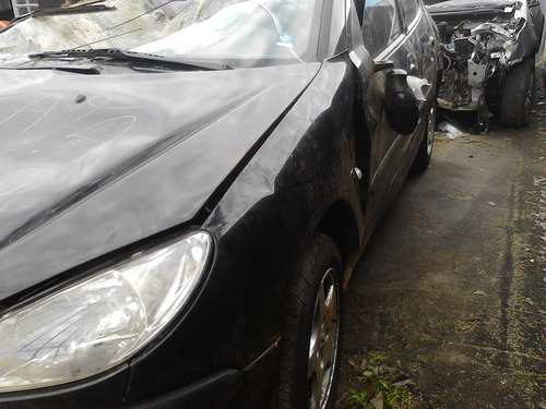 Imagem 9 de 10 de Sucata Peugeot 206 1.0/1.4 Flex/1.6 8v/1.6 16 Em Peças