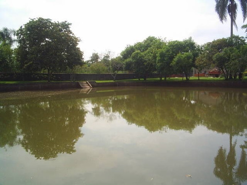 Chacara Pousada Em Ibiúna; 17.000 M2 Piscina, Lago, Quadra,