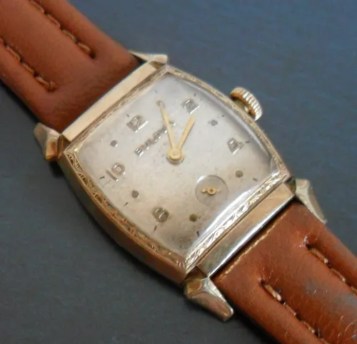 Bulova antiguo online
