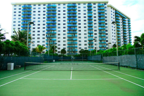 Excelente Apartamento Frente Al Mar Sunny Isles