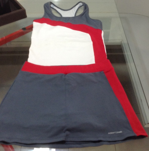 Imagen 3 de 4 de Conjunto 3 Piezas Admit One No Nike No adidas