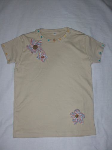 Imagen 2 de 3 de Franelas De Niña Decoradas Flores Tela Talla 6,10,12