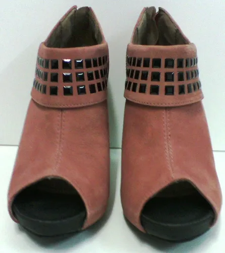Sapato hotsell feminino abotinado