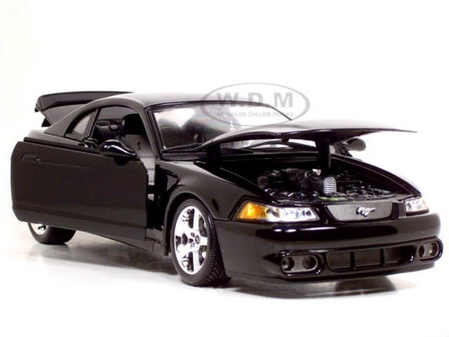 Maisto 2003 Ford Mustang Cobra Svt , Escala 1:18, Negro