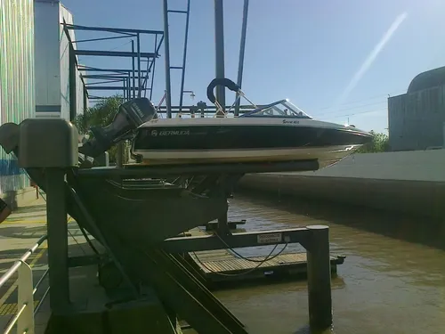 Bermuda 160 Sport Con Mercury 40 Hp 2 T Okm Todo Okm