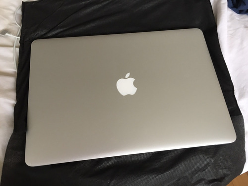 Apple Macbook Pro 15  Retina Display - Impecable 