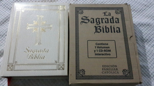 Sagrada Biblia Católica. Borde Dorado. Grande.