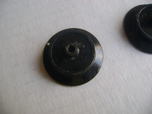 Imagen 3 de 6 de Nico 40 Ruedas Plasticas Para Marca Lionel Escala O (peo 36)