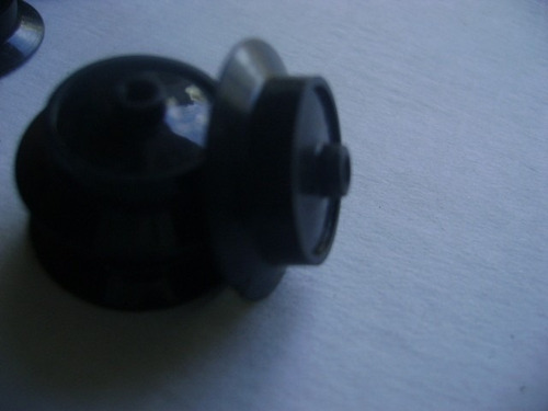 Imagen 5 de 6 de Nico 40 Ruedas Plasticas Para Marca Lionel Escala O (peo 36)