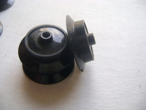 Imagen 4 de 6 de Nico 40 Ruedas Plasticas Para Marca Lionel Escala O (peo 36)
